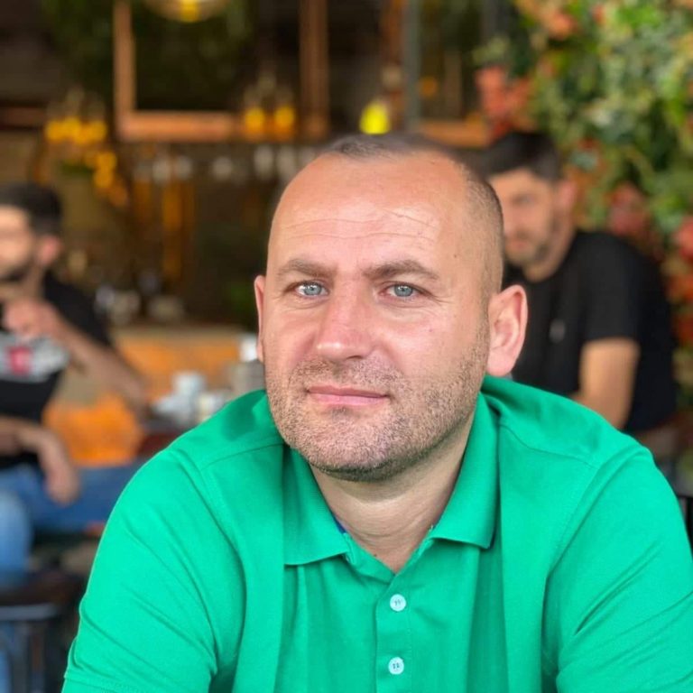 Propaganda autoritare dhe «njeriu fëmijë» në optikën e akademik Artan Fugës