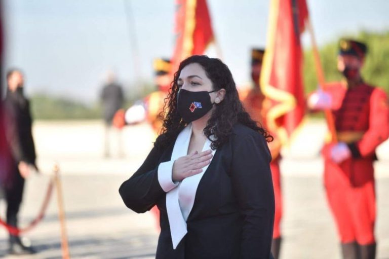 Vjosa Osmani, truri dhe zemra e shqiptarisë!