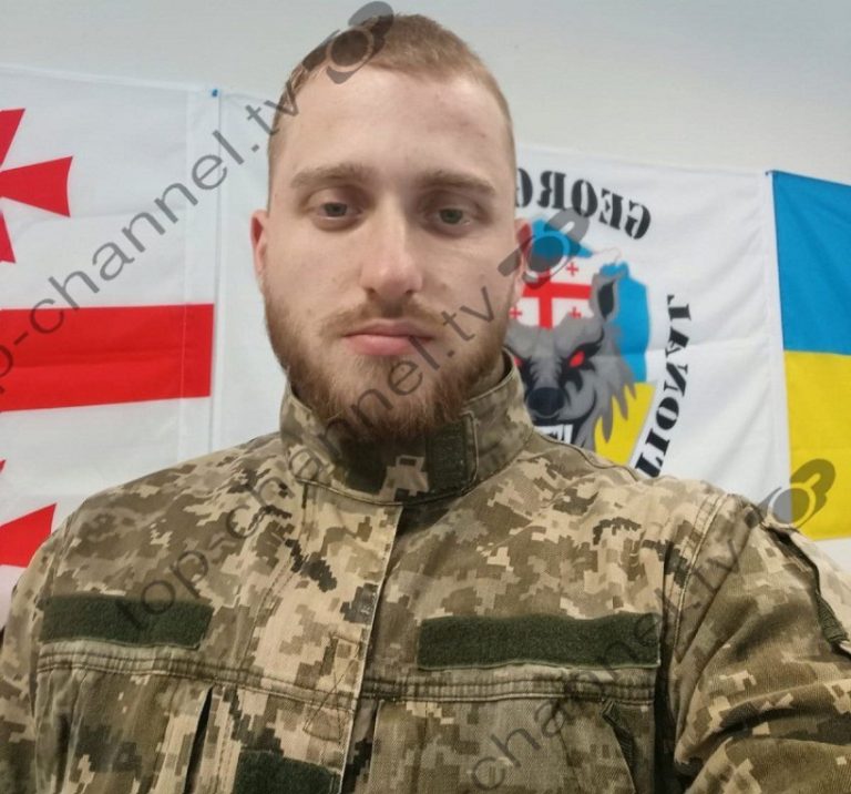 Ushtaraku shqiptar Emanuel Bazanji në Ukrainë, gati për luftë me rusët