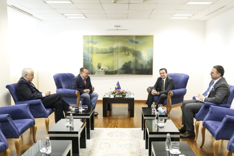 Kryeministri Kurti takoi Presidentin e Federatës Panshqiptare VATRA, Ilmi Berisha