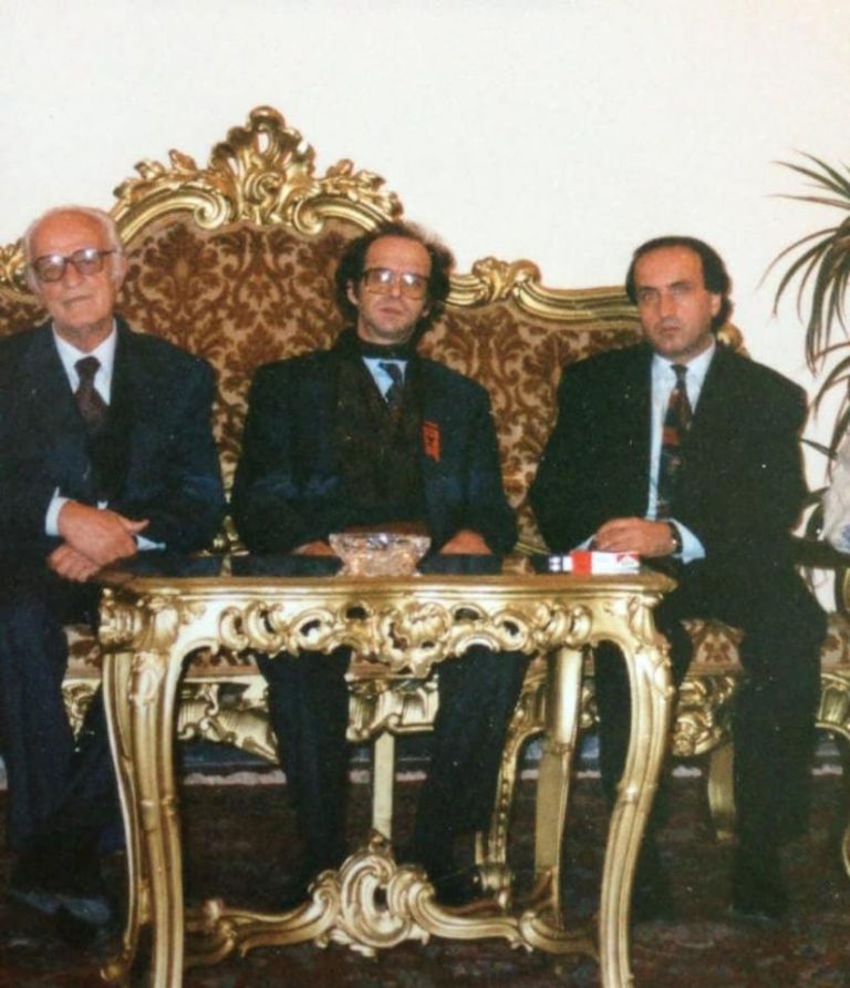 Nikë Gjeloshi flet sërish për emrin e UÇK-së