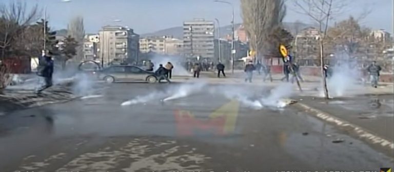 Masakra e 3 dhe 4 shkurtit të vitit 2000, kur u vranë e plagosën qindra qytetarë si dhe u dëbuan mbi 15 mijë shqiptarë të Mitrovicës së veriut