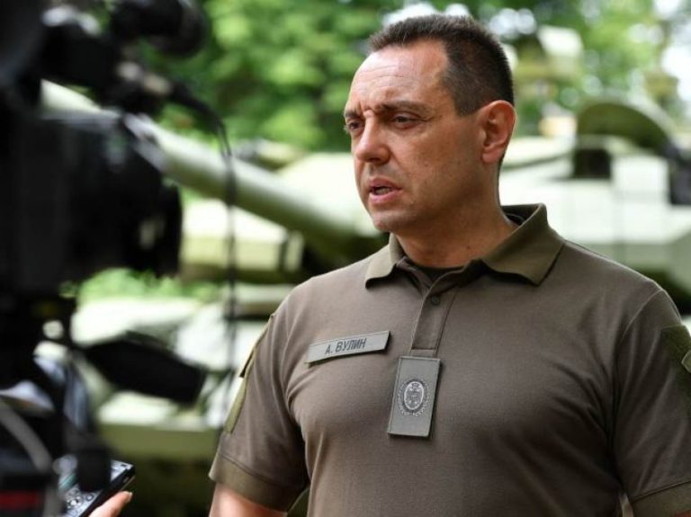 A i ka ndërruar Aleksander Vulin djallin me engjëllin ?