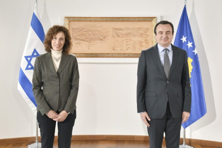 Kryeministri Kurti priti në takim ambasadoren e Izraelit në Kosovë, Tamar Ziv