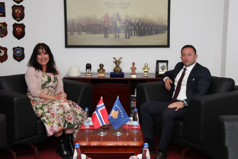 Ministri Mehaj ka pritur një delegacion nga Mbretëria e Norvegjisë