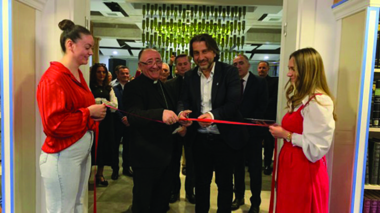 Prishtina përqafon të madhin Ernest Koliqi, inaugurohet Biblioteka “Ernest Koliqi”