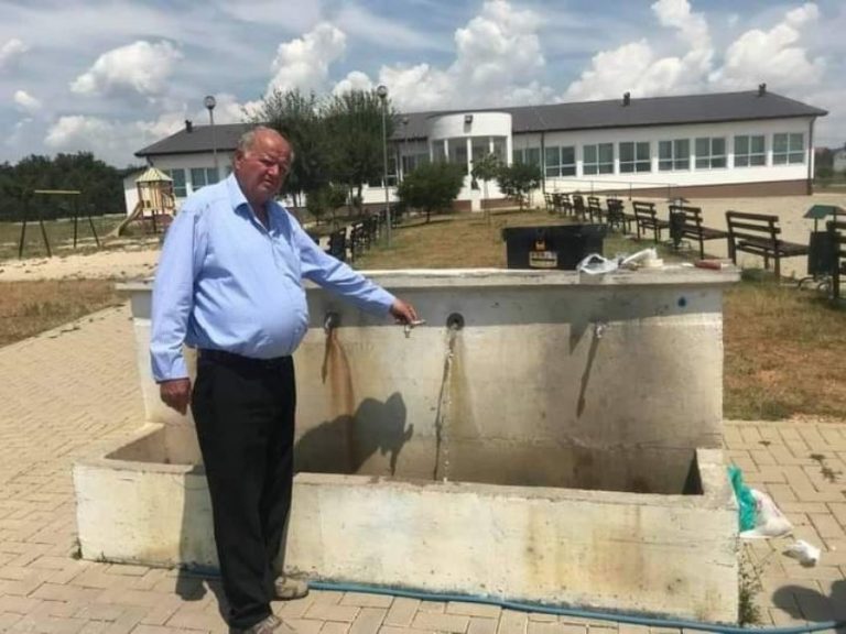 Mërgimtari Xhemë Hoti ka një dëshirë që një rrugë në fshat ta mbajë emrin e tij