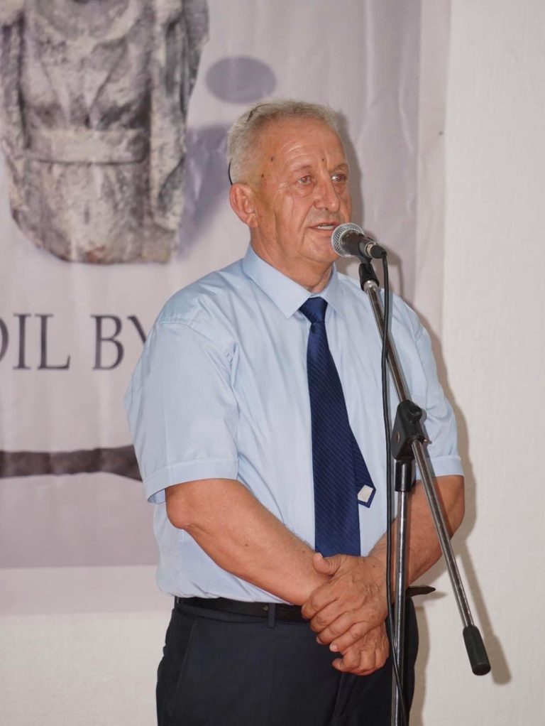 Ekspozita “Trashëgimia arkeologjike e trevës së Suharekës” e Prof. Fadil Bytyçit