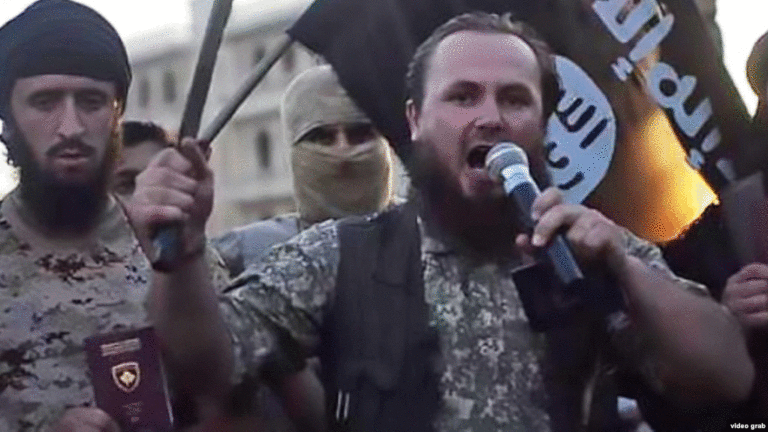 Elita politike dhe intelektuale duhet të përballet urgjentisht me antishqiptarizmin e islamit politik