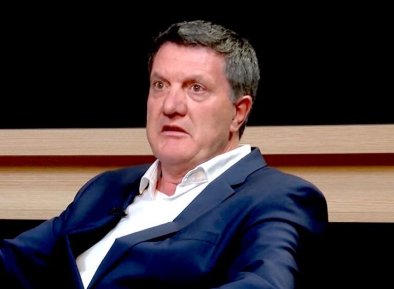 Pse Fidan Jupolli se pyete Milaim Zekën përse Hashim Thaçi nënshkroi Asociacionin e Komunave Serbe në mes të ditës…?