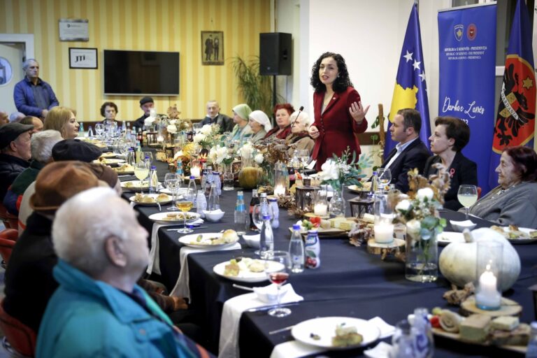 Festa iliro-shqiptare, Darka e Lamës shtrohet në  Kosovë