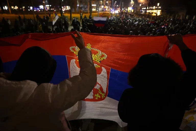 Lirimi i turpshëm i Pantiçit!