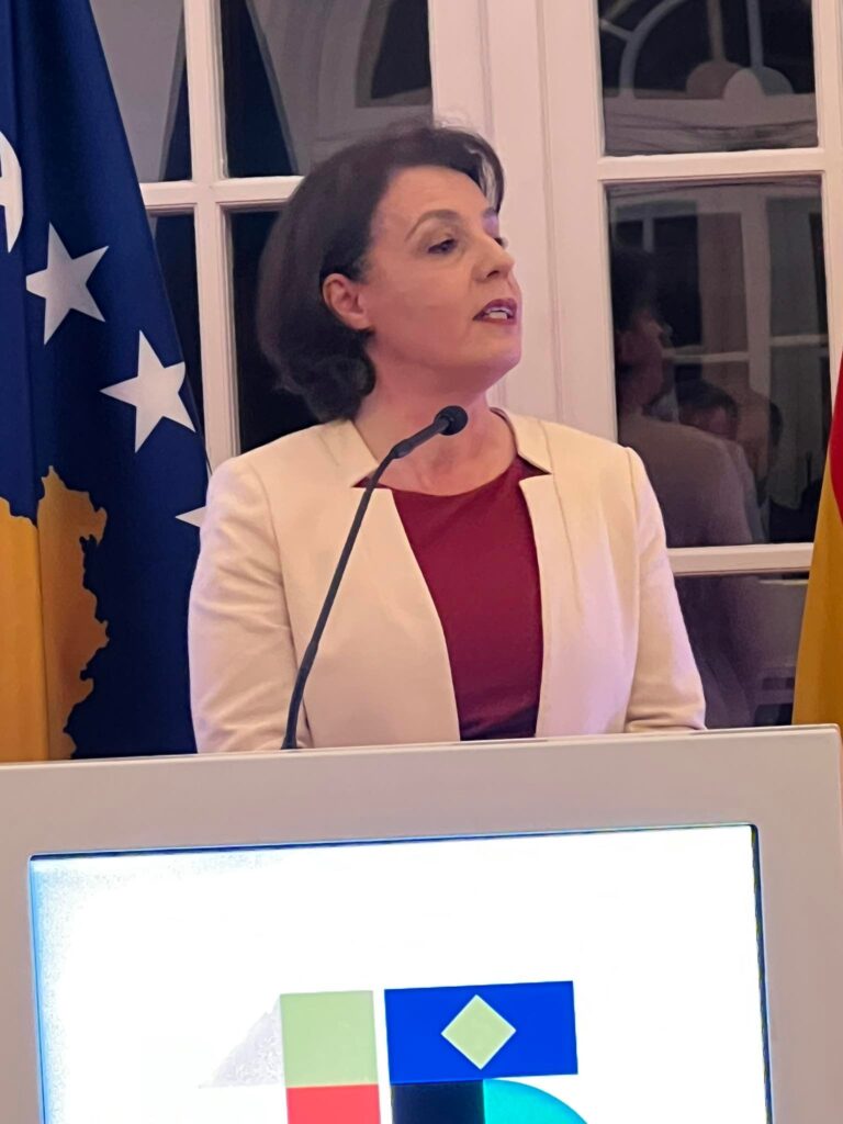 Ambasada e Kosovës në Berlin Festoi 15 Vjetorin e Pavarësisë 