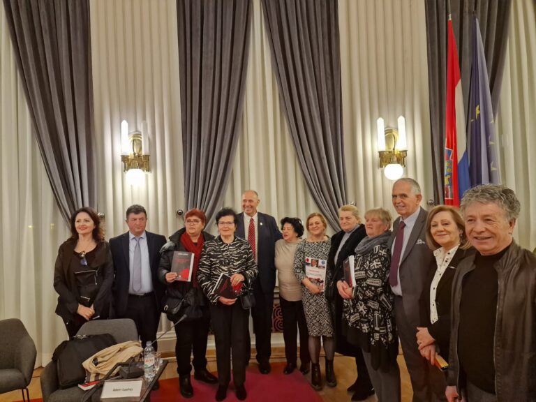 Në Zagreb promovohen dy libra që dëshmojnë për gjenocidin serb në Kosovë 