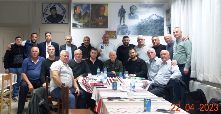 Bamirësia e mërgimtarëve në Zvicër, nderon heroin Rrustem Bruqi me ngritjen e shtatores në Pejë