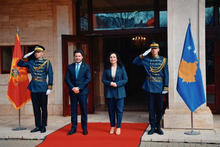Presidentja Osmani priti në takim kryeministrin në detyrë të Malit të Zi, Dritan Abazoviq 