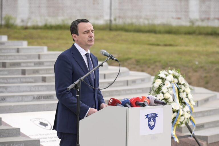Në kujtim të 24-vjetorit të masakrës në Burgun e Dubravës