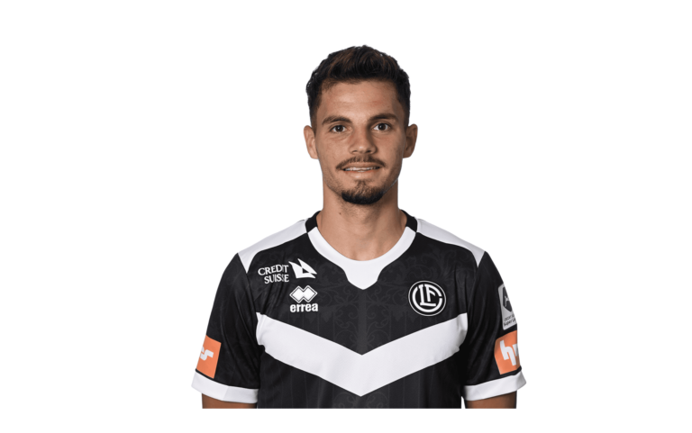 Në kombëtaren e futbollit të Zvicrës, edhe Uran Bislimi