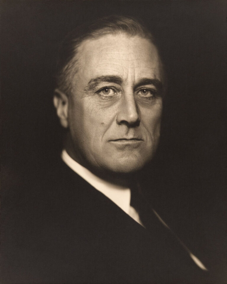 The Christian Science Monitor (1938) / Kur presidenti amerikan uronte mbretin e shqiptarëve me rastin e festës së Pavarësisë