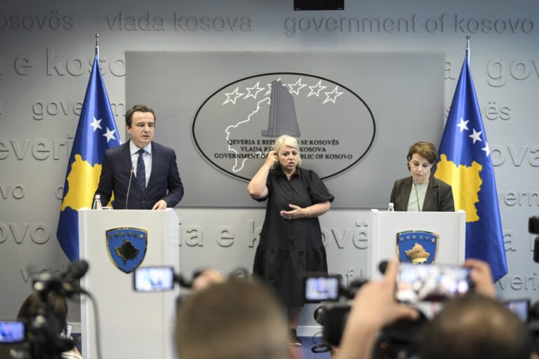 Serbia u hakmor me kidnapimin e tre policëve pas arrestimit të Milun Milenkoviç – Llune, ndaj aksioneve për sundim të rendit dhe ligjit në Republikën tonë