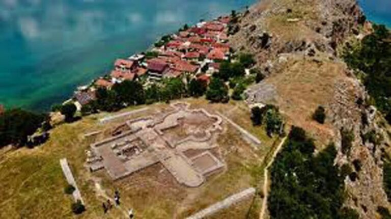 “Na thoni, kush para shqiptarit, i ngau qetë sinorëve të Ballkanit?” – Universiteti i Bernës në Zvicër vërteton deklaratën e at Gjergj Fishtës