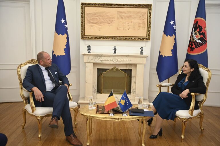 Presidentja Osmani priti në takim një delegacion nga Parlamenti Federal i Belgjikës në Asamblenë Parlamentare të NATO-s 