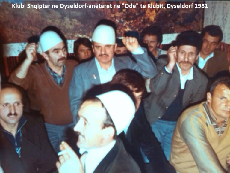 Një foto përkujtuese e mikut që të zgjon mallëngjimin për të shkuarën