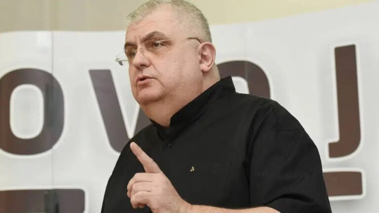 Nenad Çanak: Nuk ekziston asnjë manastir serb në Kosovë, faktet po falsifikohen nga Serbia