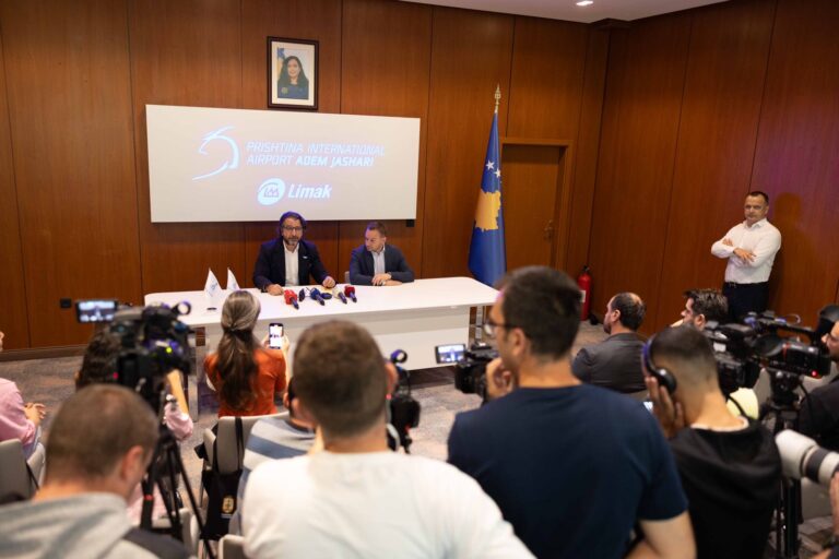 Kryetari i Prishtinës,Përparim Rama,mbajti konferencë lidhur me Lojërat Mesdhetare Prishtina 2023