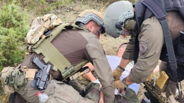 Shqiptarët, Kroatët, Boshnjakët dhe Maqedonasit, duhet ta urtojnë Serbinë me forcën e përbashkët ushtarake