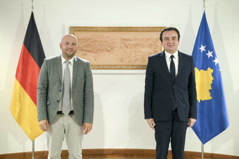 Kryeministri Albin Kurti takoi emisarin e Gjermanisë, Manuel Sarrazin