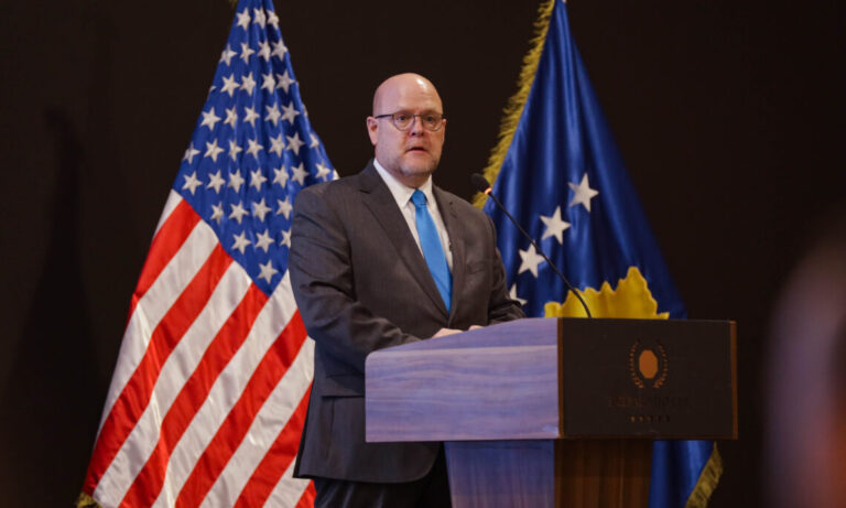 Fjala e ambasadorit Hovenier gjatë ceremonisë së diplomimit të Shkollës së stafit dhe komandës së policisë