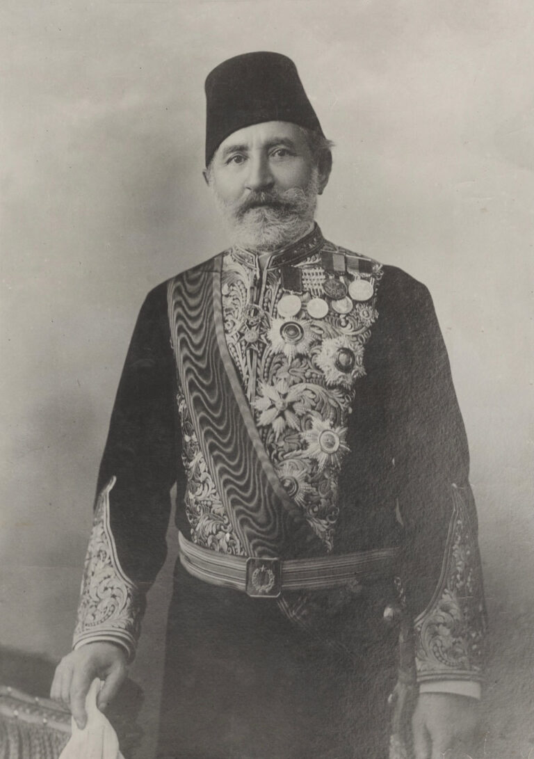 Le Soir (1890) / Një recension për “Bardha de Témal, scènes de la vie albanaise — Bardha e Temalit, skena nga jeta shqiptare”, romanin e Albanus Albanos (Pashko Vasës)