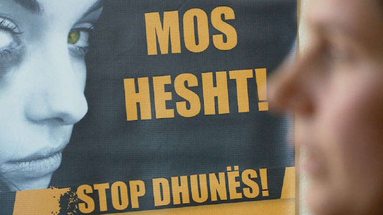 Dhuna ndaj gruas përballë emancipimit të saj 