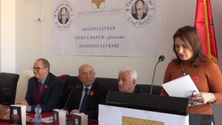 Romani “Eskadronët e Vdekjes” i Bardhyl Mahmutit, paraqet gjenocidin e Serbisë ndaj shqiptarëve – vlerësohet si vepra më e mirë nga LSHK