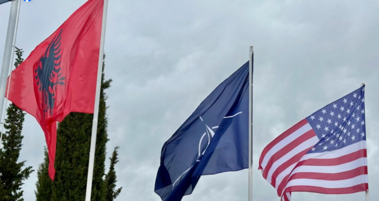Vjosa Osmani: Baza taktike e NATO-s në Kuçovë, kontribut për rritjen e sigurisë në rajon dhe më gjerë