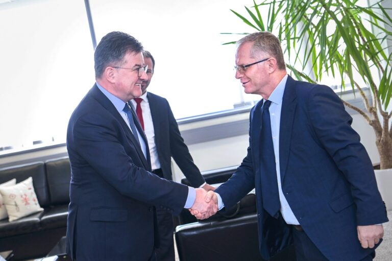 Zëvendëskryeministri Bislimi takoi emisarin e BE-së Lajçak