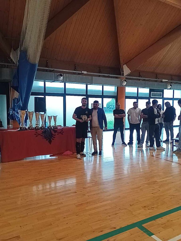 Alice Costruzioni fitues i “Muaji i Lirisë” në Rovato
