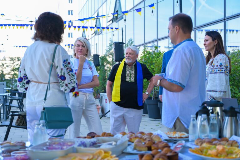 Organizohet pritje për Ditën e Pavarësisë së Ukrainës në Ballkonin e Hapur