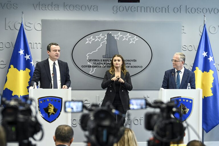 Adresimi i Kryeministrit Kurti dhe zëvendëskryeministrit Bislimi në konferencën për media pas mbledhjes së qeverisë