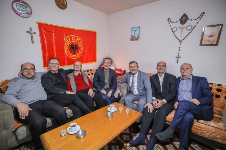 Te Nënëlokja e UÇK -së, NËNË STANA!