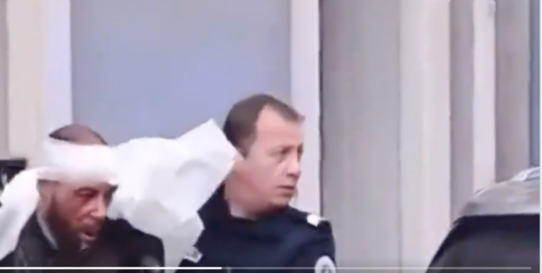 Algjeria refuzoi dhjetë herë të ndërmarrë veprime kundër terroristëve, Franca premton reagime