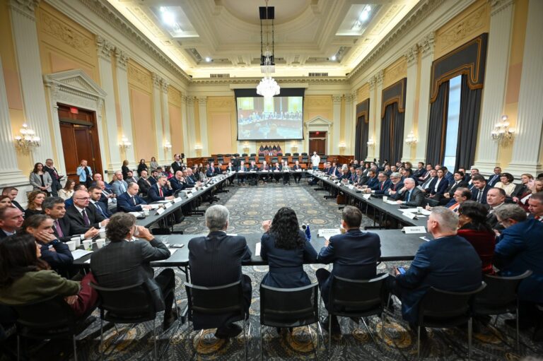 Presidentja Vjosa Osmani e ftuar në drekën Ndërparlamentare Ndërkombëtare në Capitol Hill dhe në Forumin Ndërparlamentar të Sigurisë në Washington D.C.