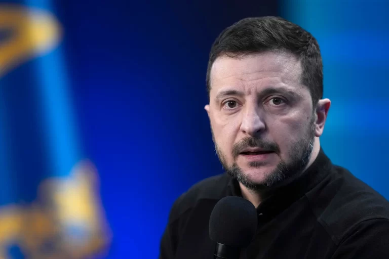 Zelensky: I gatshëm për të dhënë dorëheqjen si president