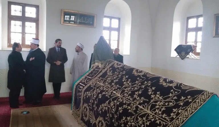 “Top Sekreti 1” dhe “Stopi-i” i Naim Tërnavës së heroit që ia solli religjionin islamik, Sulltan Muratit