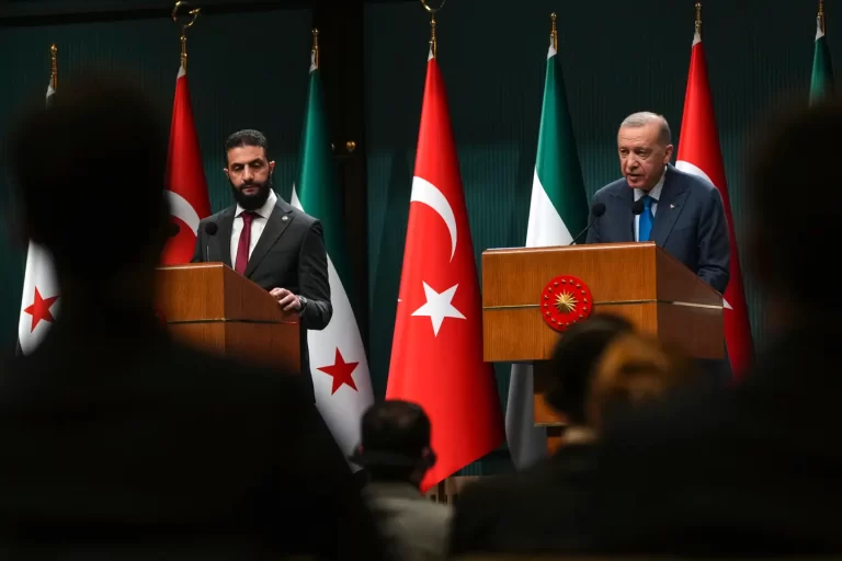 Izraeli i frikësohet kontrollit turk në Siri. Deri ku do të shkojnë ata për të ndaluar Turqinë?
