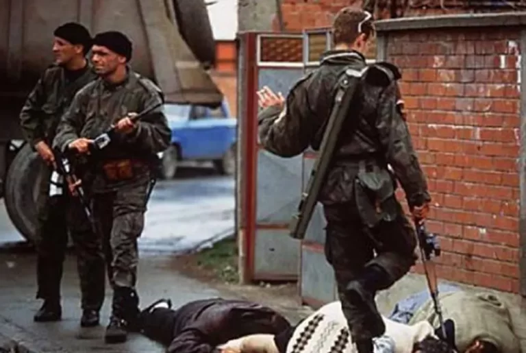 Në shërbim të krimeve dhe vrasjeve të luftës në Gjilan ishin edhe gjykatësit, patologët e policët serb