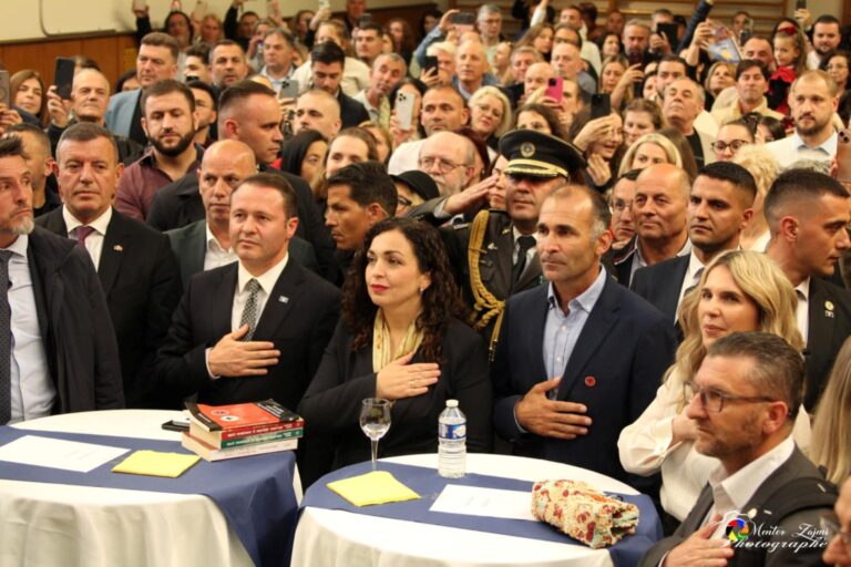 Takim i ngrohtë dhe i përzemërt i Presidentes Vjosa Osmani me mërgatën shqiptare në Gjenevë