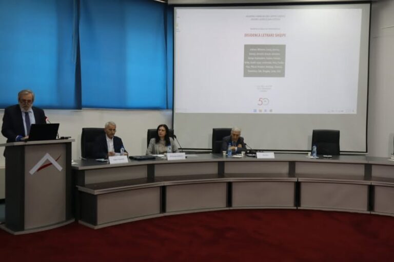Reagim kundër Konferencës së 7 majit 2025 në Prishtinë, të organizuar nga akademikët Sabri Hamiti, Mehmet Kraja dhe Ali Aliu