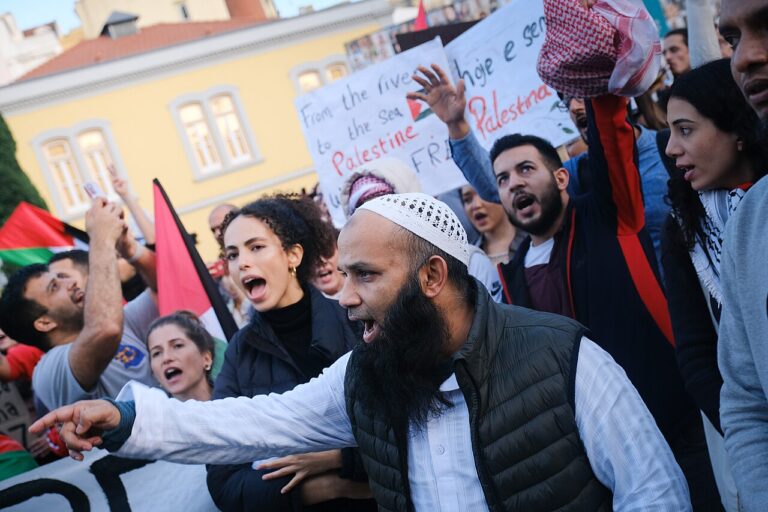 Islamistët duan të infiltrohen në institucionet gjermane, paralajmëron shërbimi i sigurisë së Gjermanisë